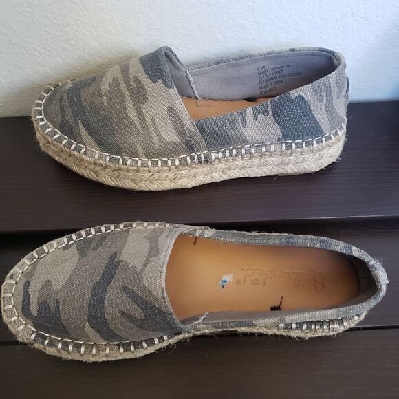 Splendid Laney camo espadrille slip ons 6.5 - Picture 3 of 7